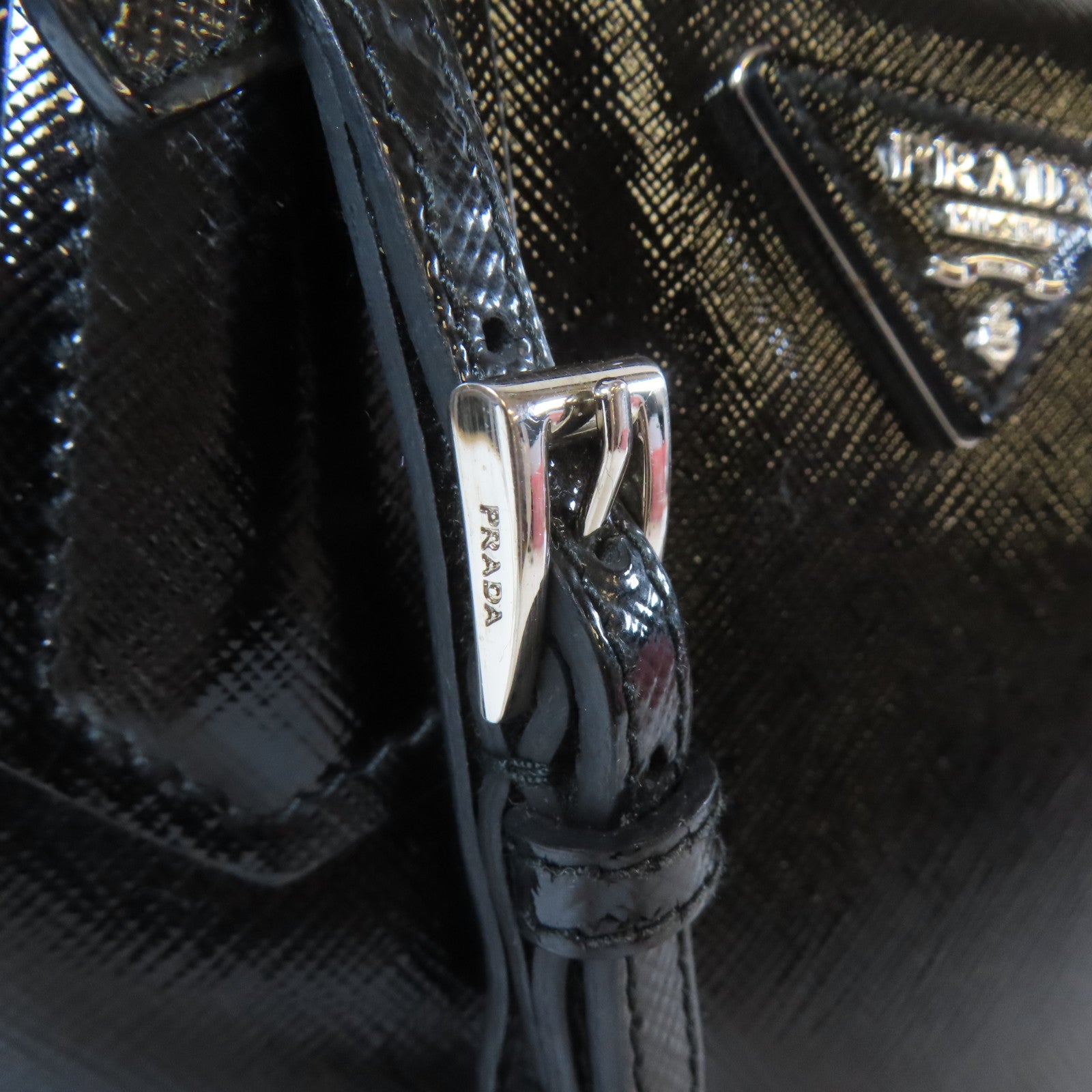 PRADA 牛皮皮革Saffiano Cuir Tote Handbag銀扣手挽肩背兩用袋黑色