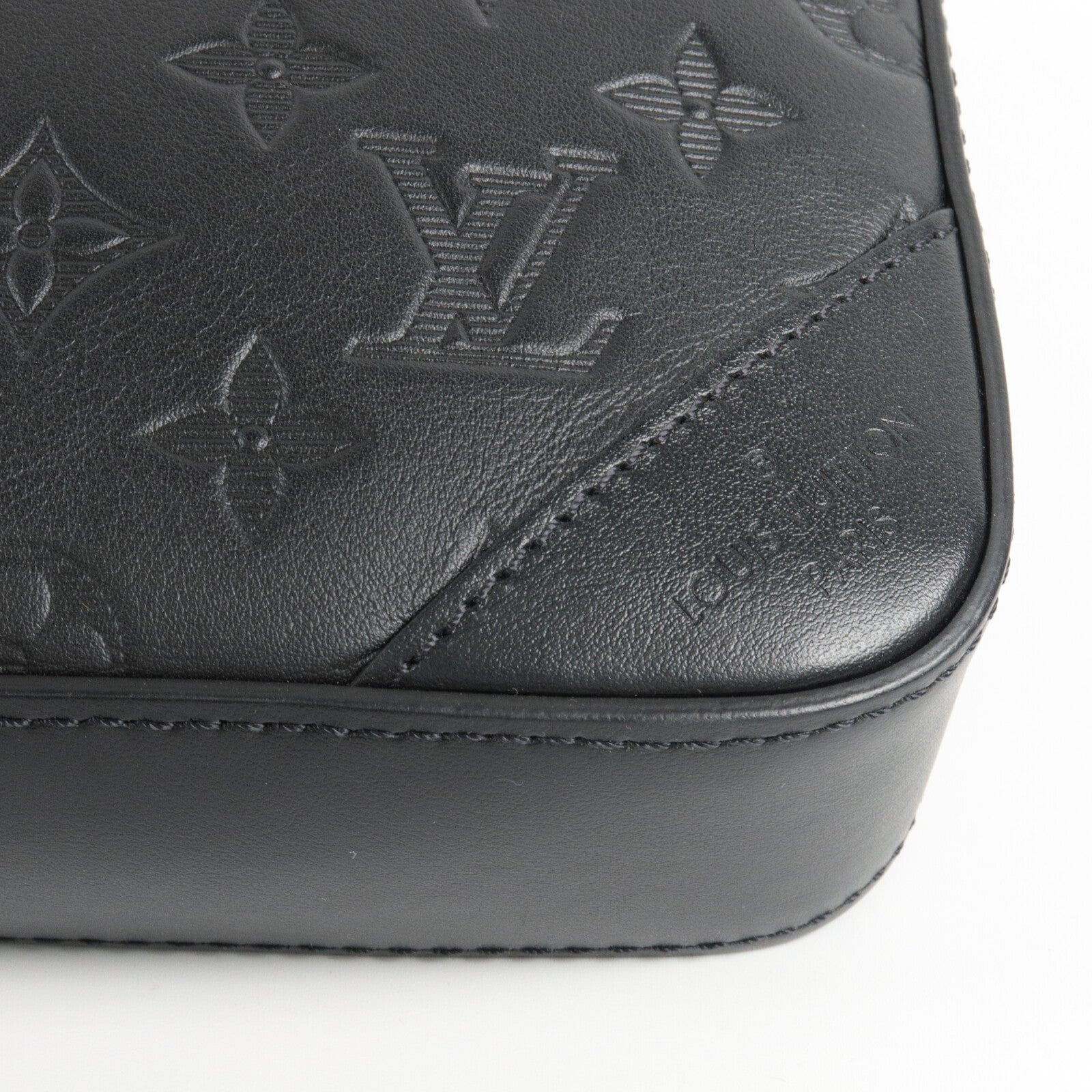 LOUIS VUITTON Monogram Shadow Trio Messenger肩背袋