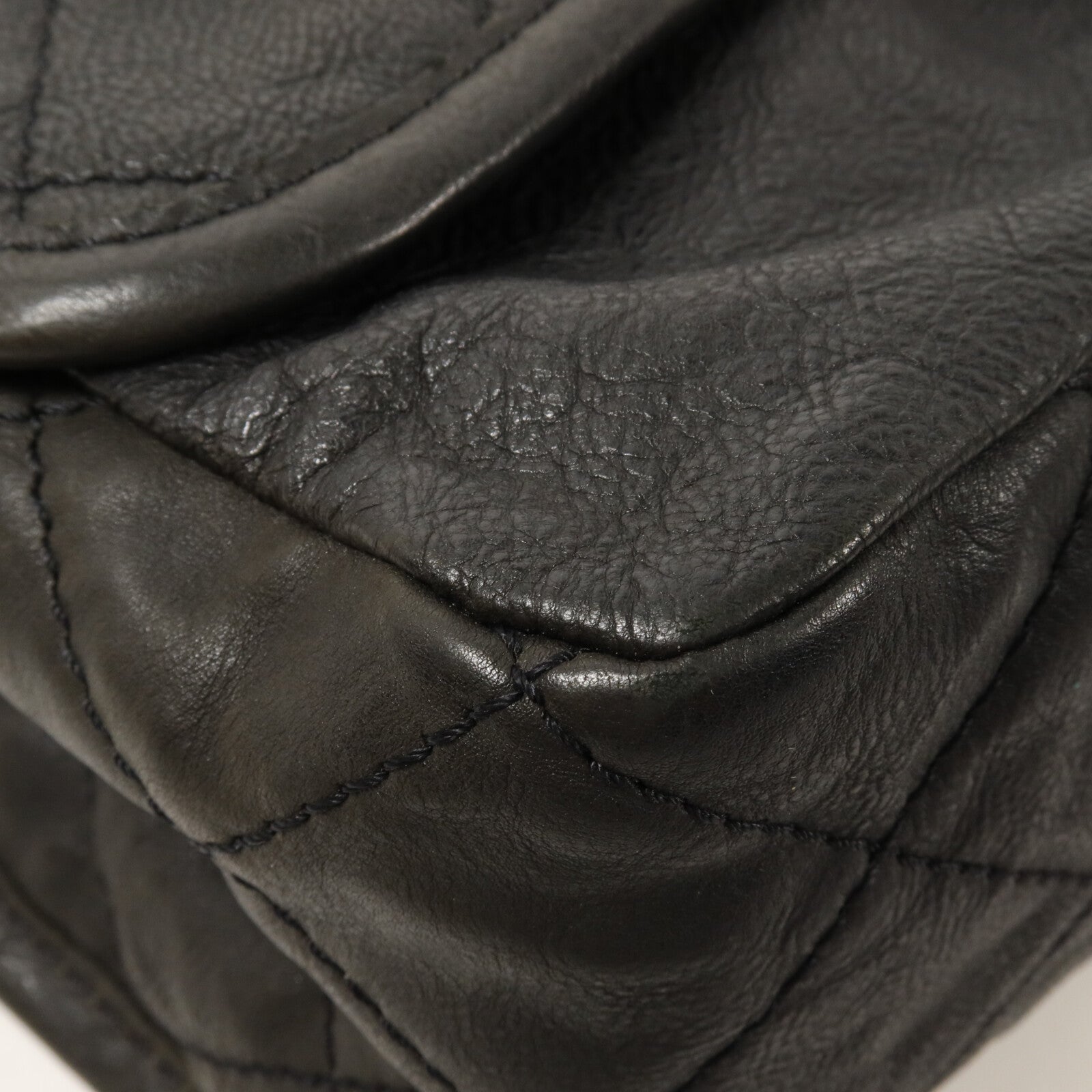 CHANEL 牛皮皮革Chain Shoulder鏈帶肩背袋
