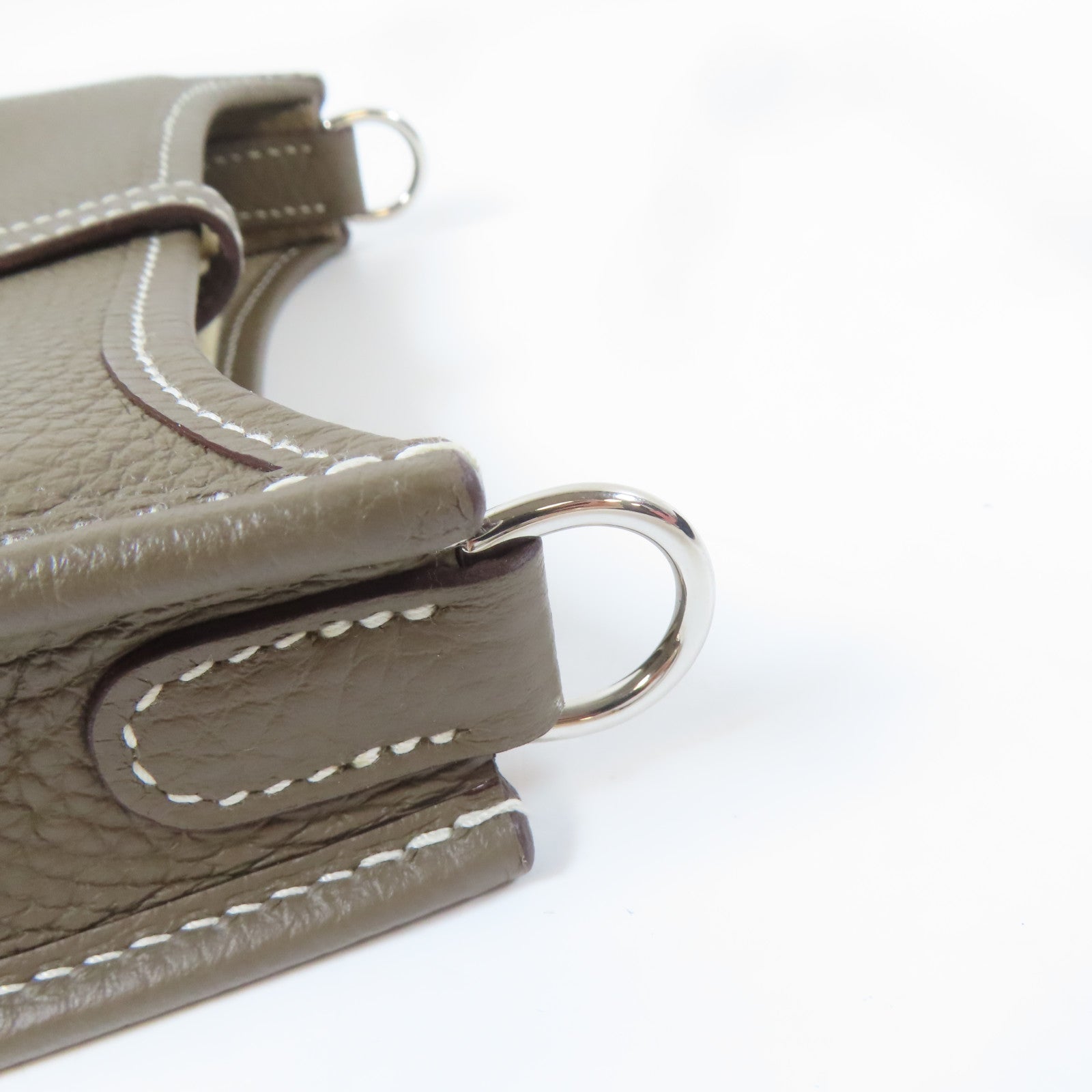 HERMES Clemence皮革Evelyne TPM銀扣肩背袋Etoupe Gray/大象灰色