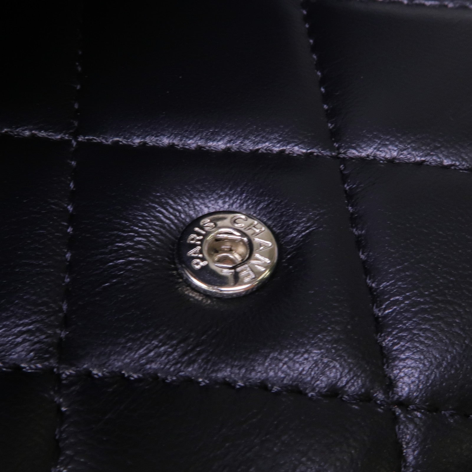 CHANEL 羊皮皮革Long Wallet銀扣長錢包