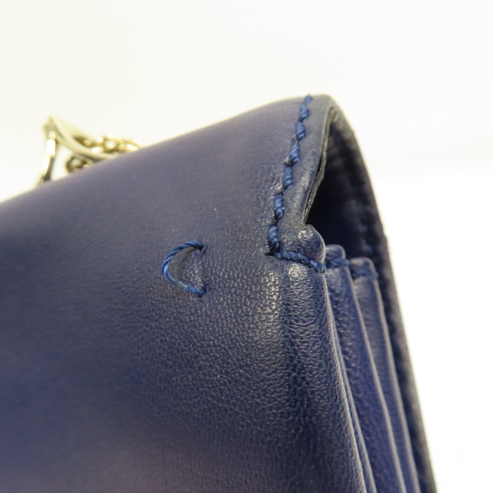 Valentino 【激減優惠】牛皮皮革Shoulder Bag金扣鏈帶肩背袋黑色