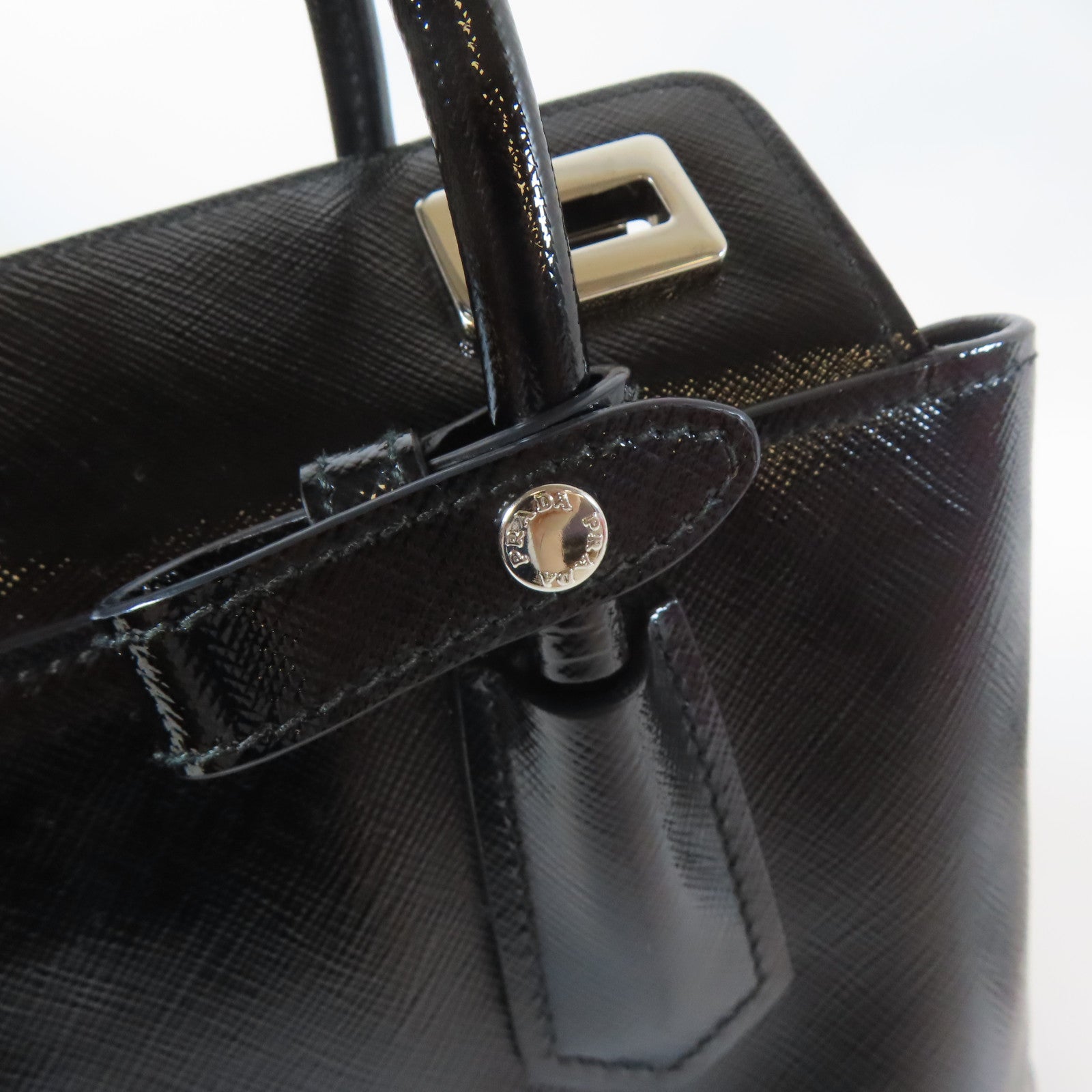 PRADA 牛皮皮革Saffiano Cuir Tote Handbag銀扣手挽肩背兩用袋黑色