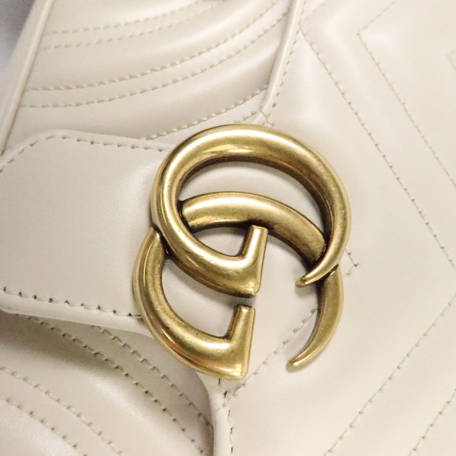 GUCCI Marmont Shoulder Bag鏈帶肩背袋