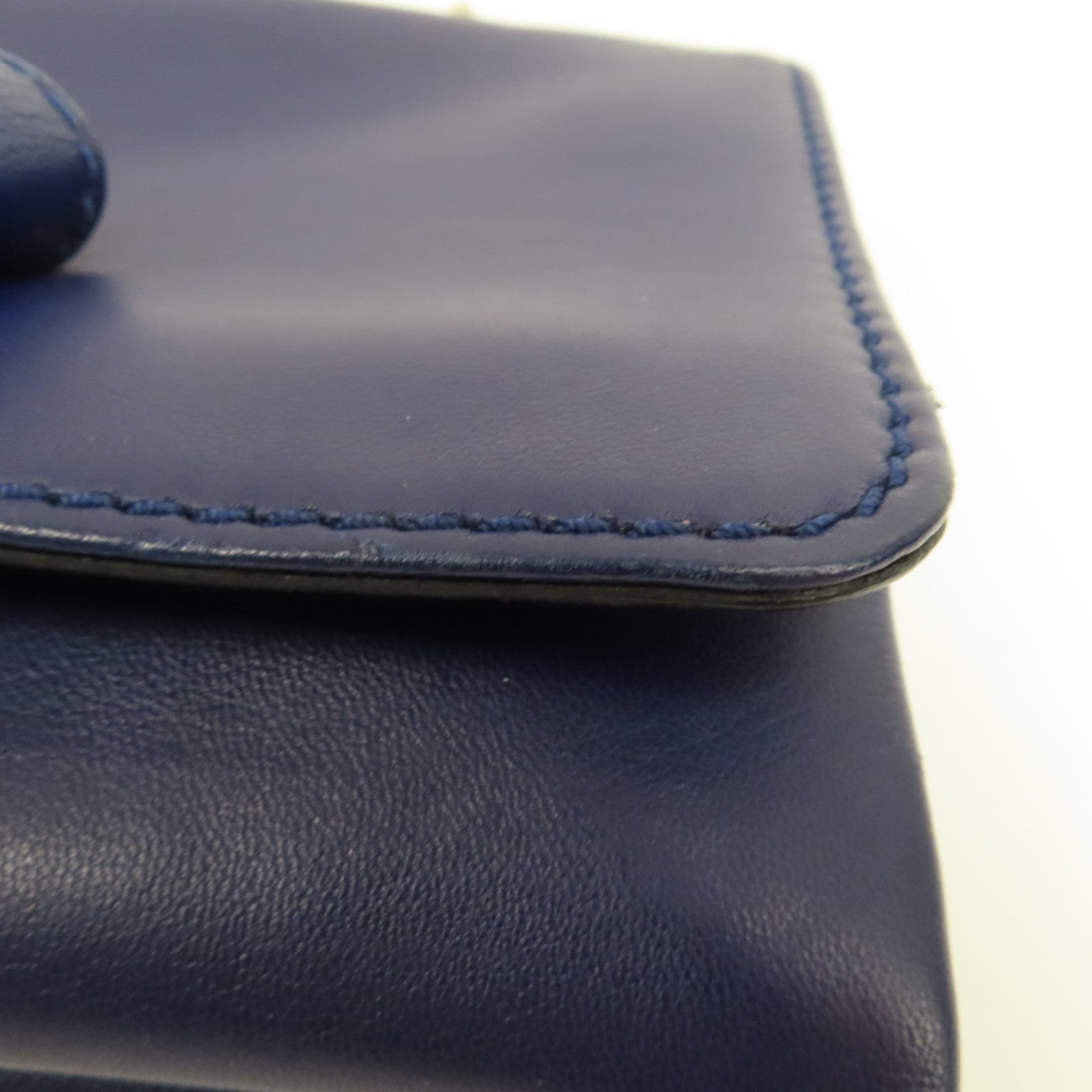 Valentino 【激減優惠】牛皮皮革Shoulder Bag金扣鏈帶肩背袋黑色