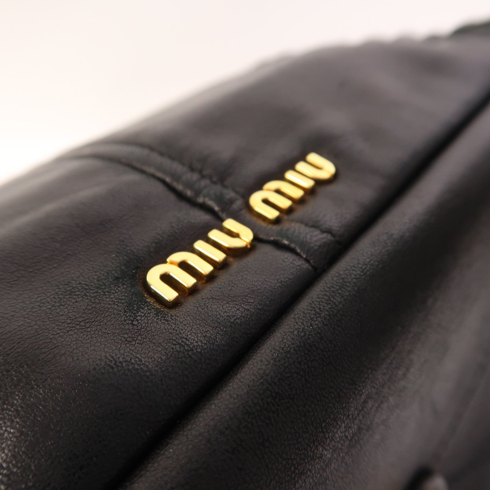 Miu Miu 羊皮皮革2 Way Shoulder金扣手挽肩背兩用袋