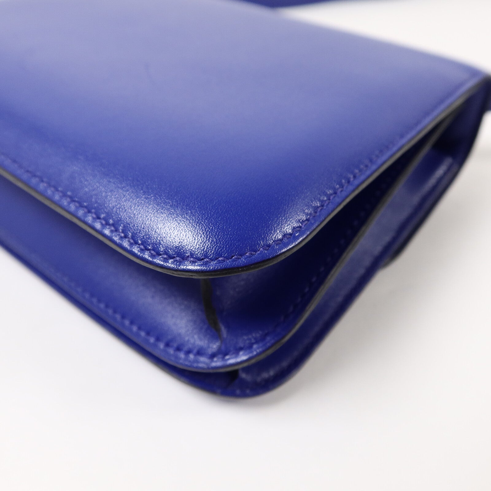 HERMES Box Calf皮革Constance Mini肩背袋Bleu Electrique