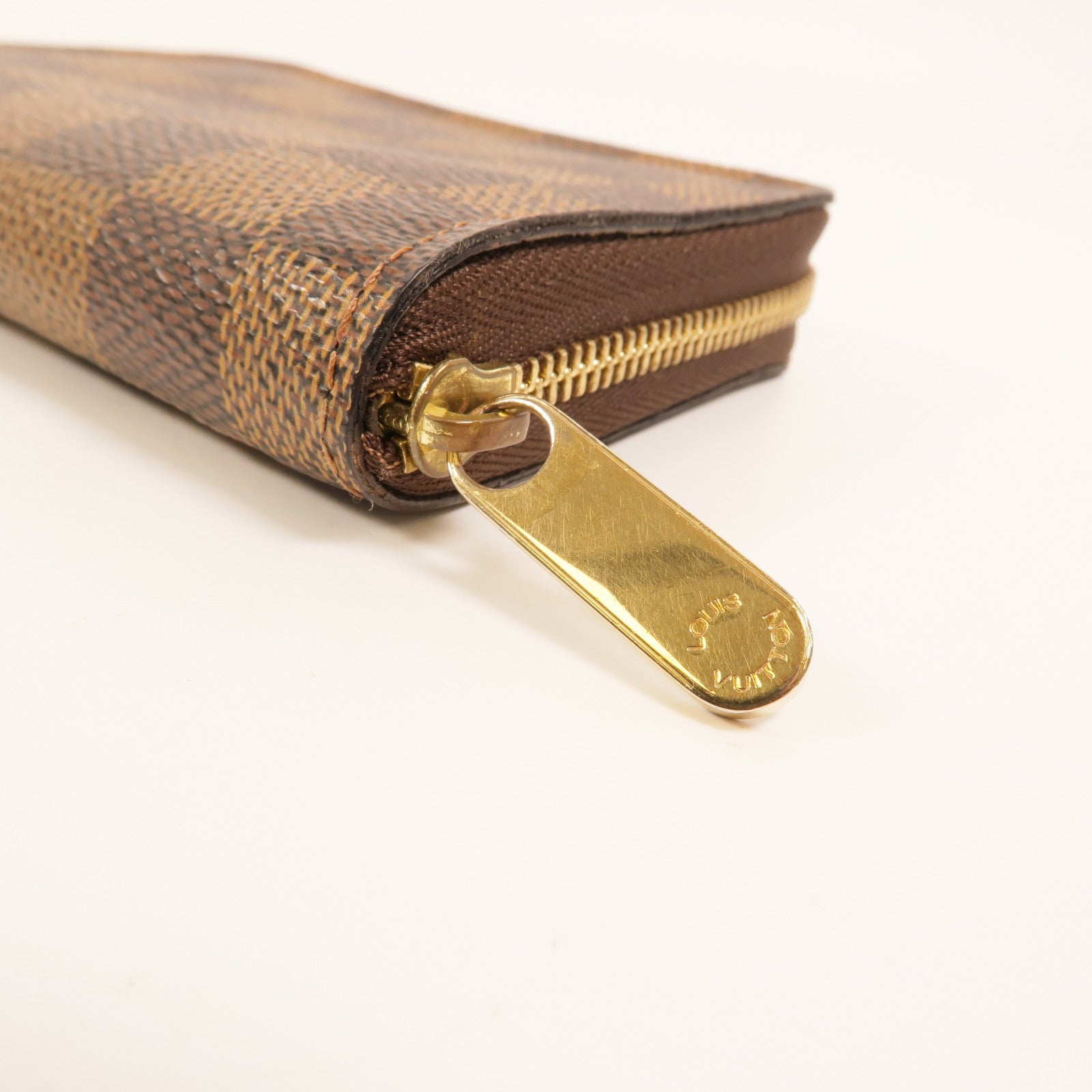 LOUIS VUITTON Damier Zippy Coin Purse金扣零錢包