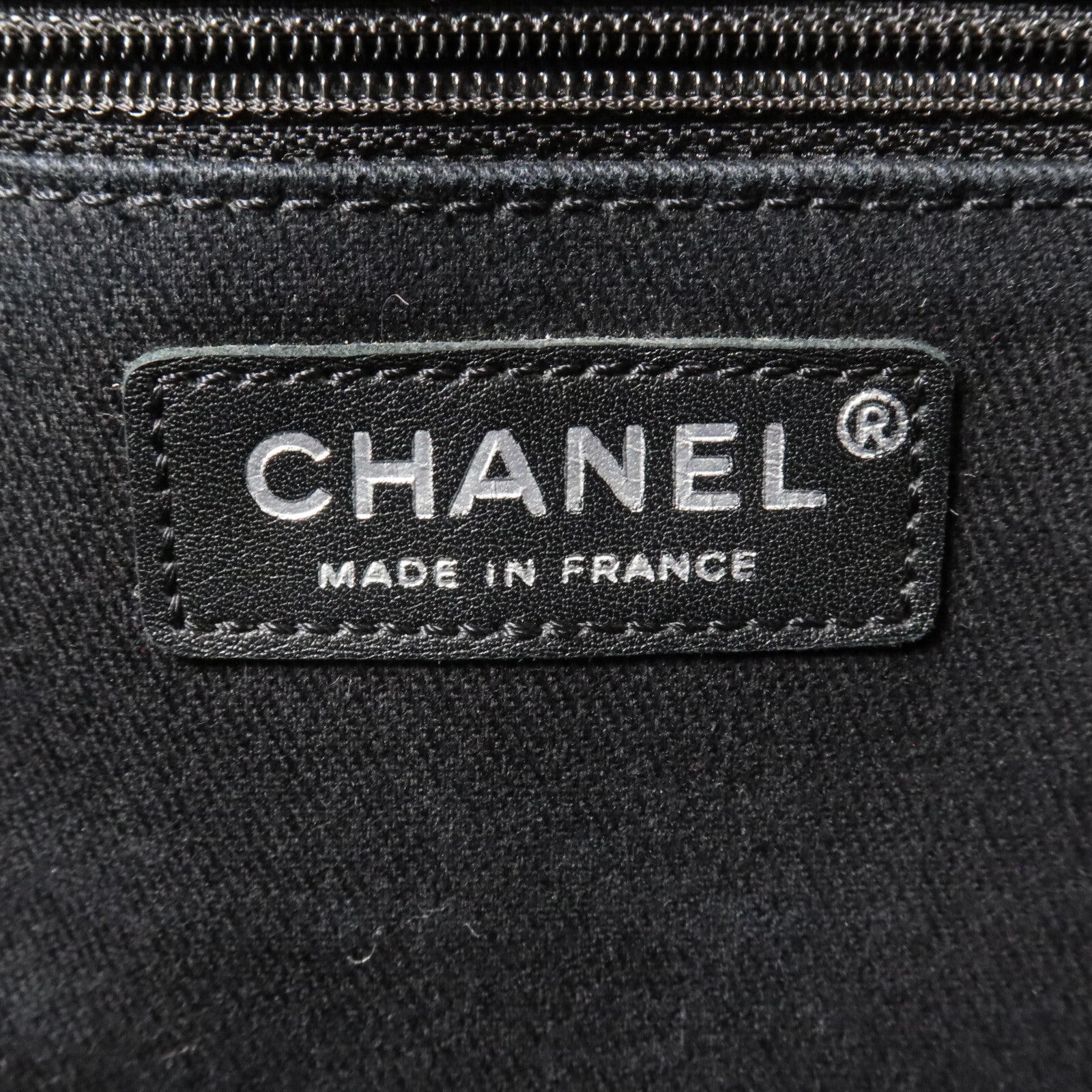 CHANEL 牛皮皮革Chain Shoulder鏈帶肩背袋