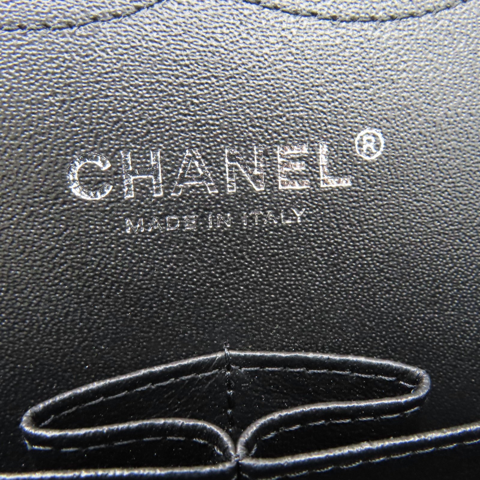 CHANEL 【激減優惠】菱格漆皮皮革Jumbo銀扣鏈帶肩背袋黑色