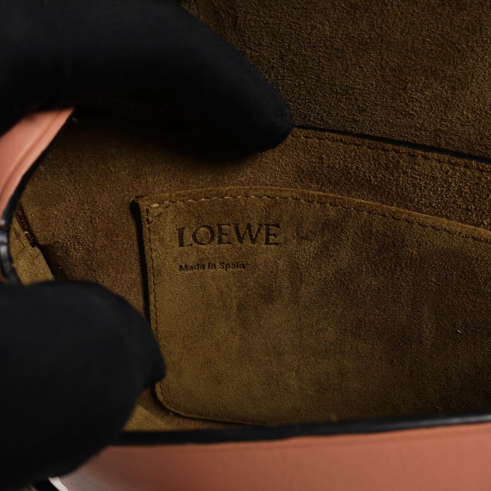 LOEWE 牛皮皮革Gate Medium肩背袋