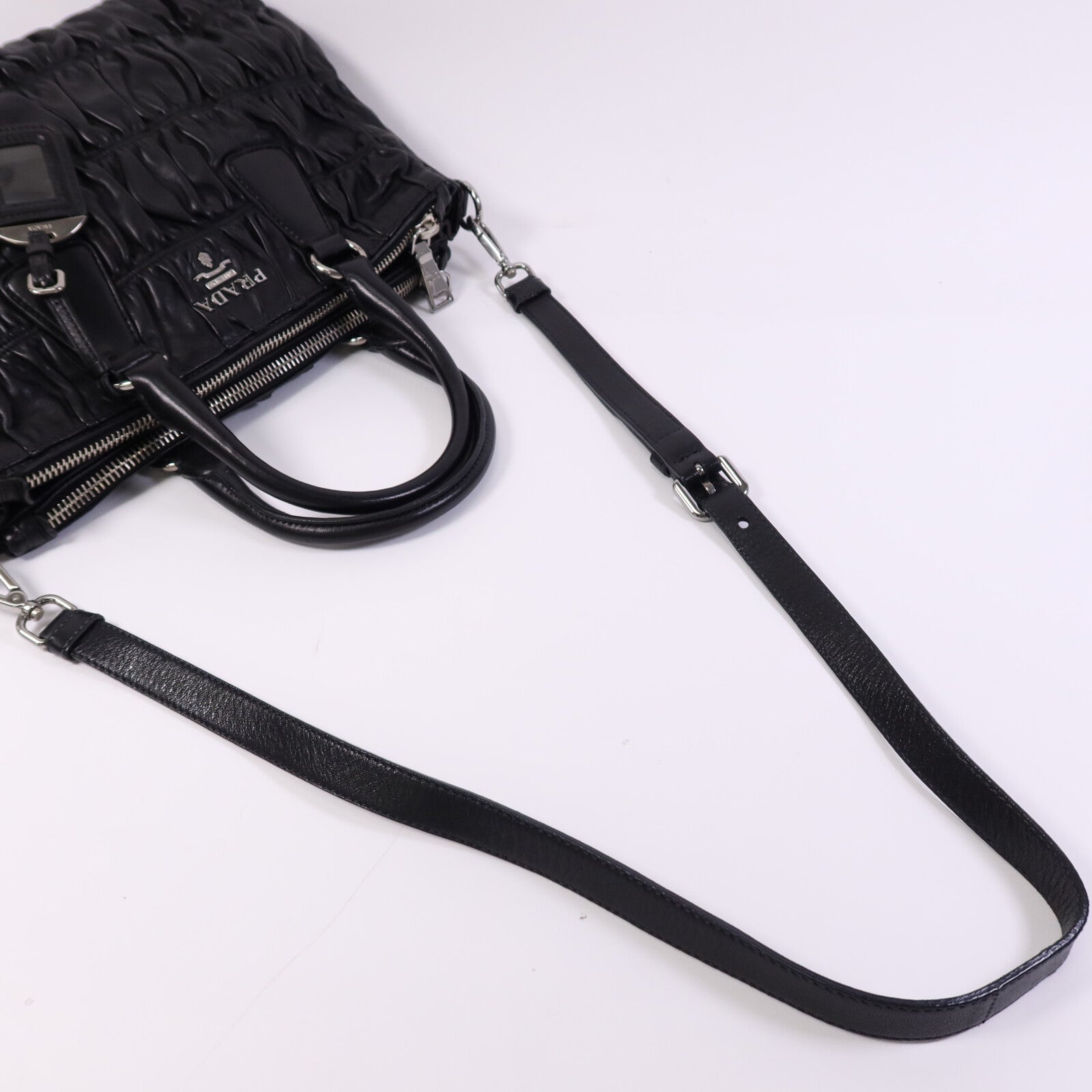 PRADA 羊皮皮革Shoulder Bag銀扣手挽肩背兩用袋