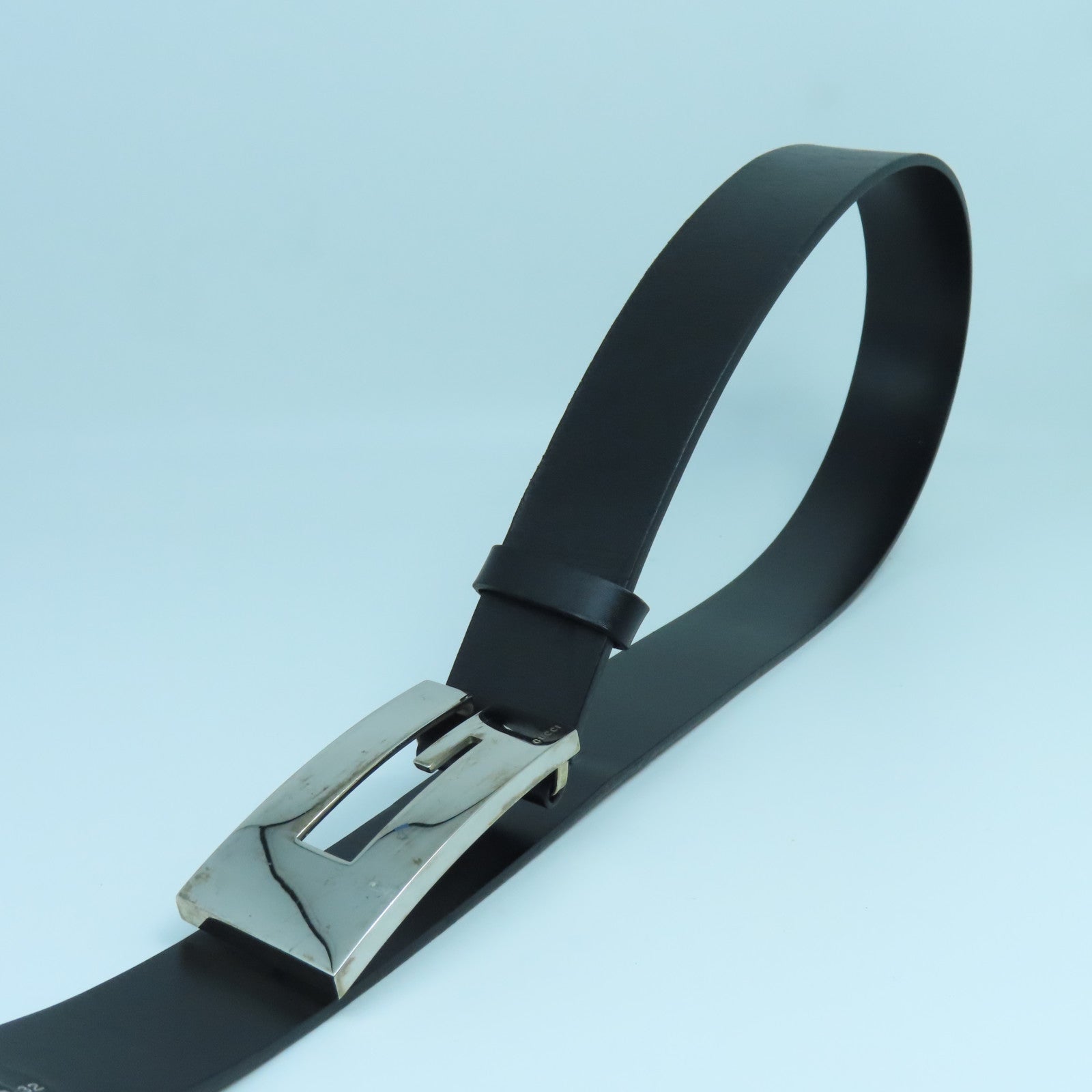 GUCCI 【激減優惠】牛皮皮革Belt銀扣皮帶黑色