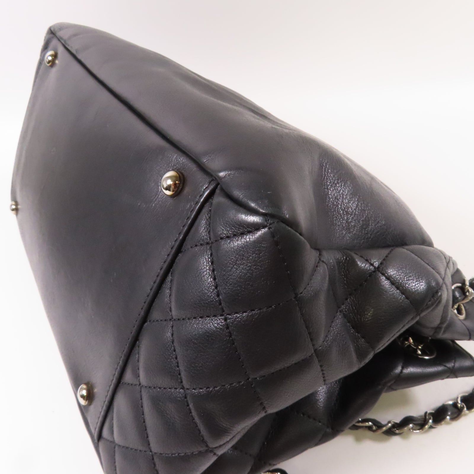 CHANEL 【激減優惠】牛皮皮革Chain Shoulder銀扣鏈帶肩背袋黑色