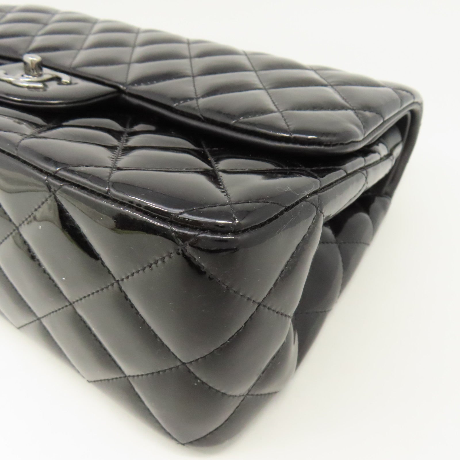 CHANEL 【激減優惠】菱格漆皮皮革Jumbo銀扣鏈帶肩背袋黑色