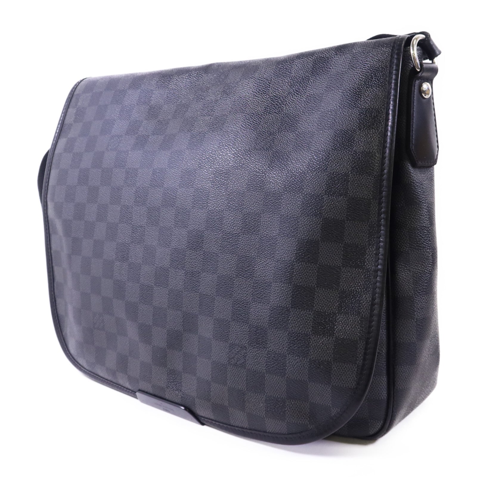 LOUIS VUITTON Damier Graphite Daniel GM銀扣肩背袋