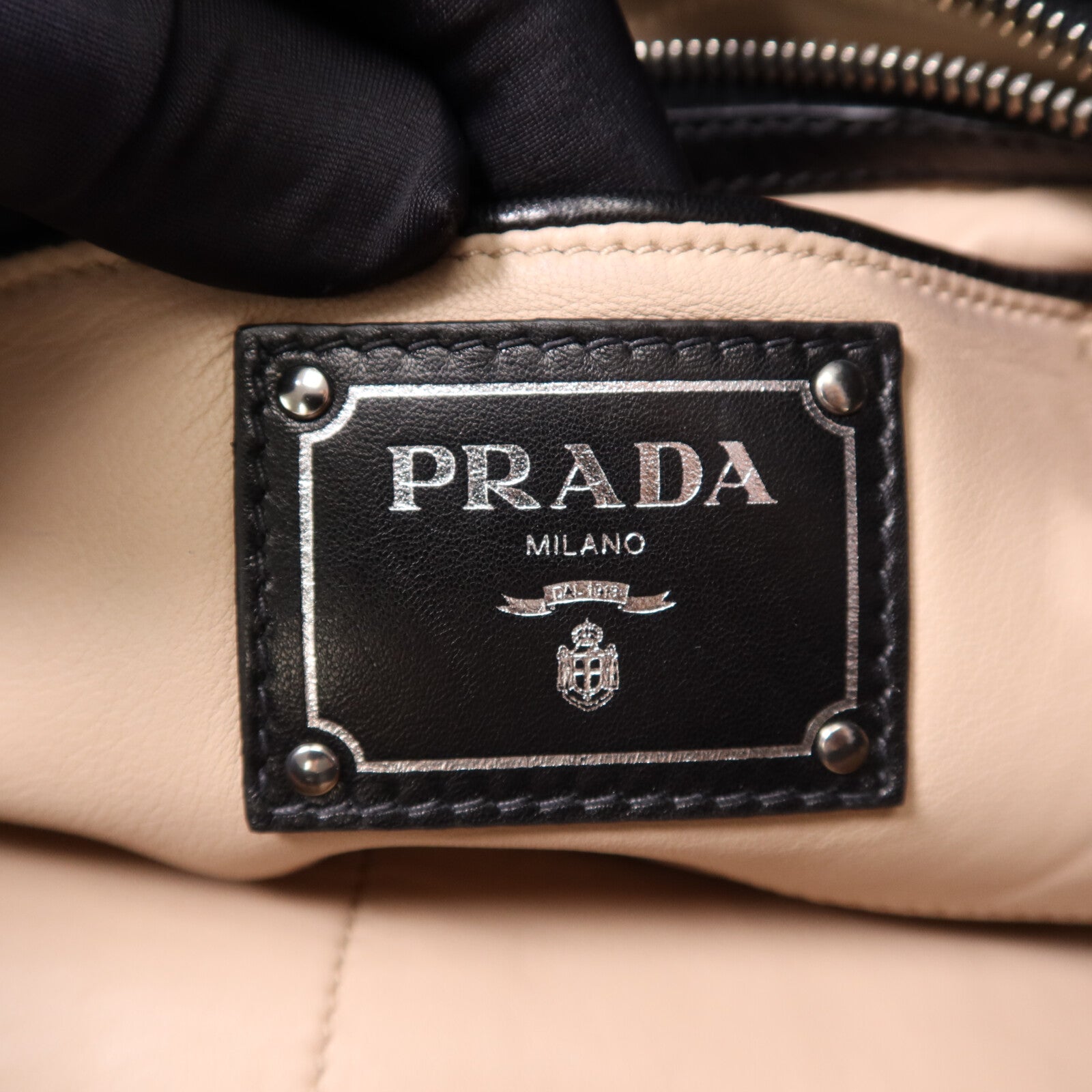 PRADA 羊皮皮革Shoulder Bag銀扣手挽肩背兩用袋