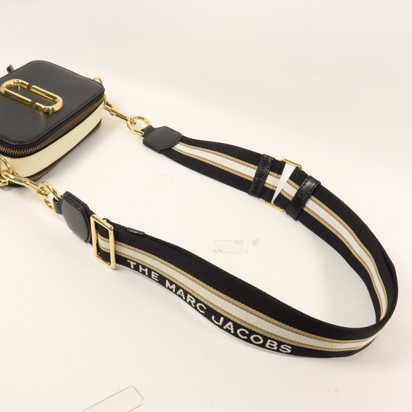 MARC JACOBS 牛皮皮革The Snapshots Camera Bag肩背袋
