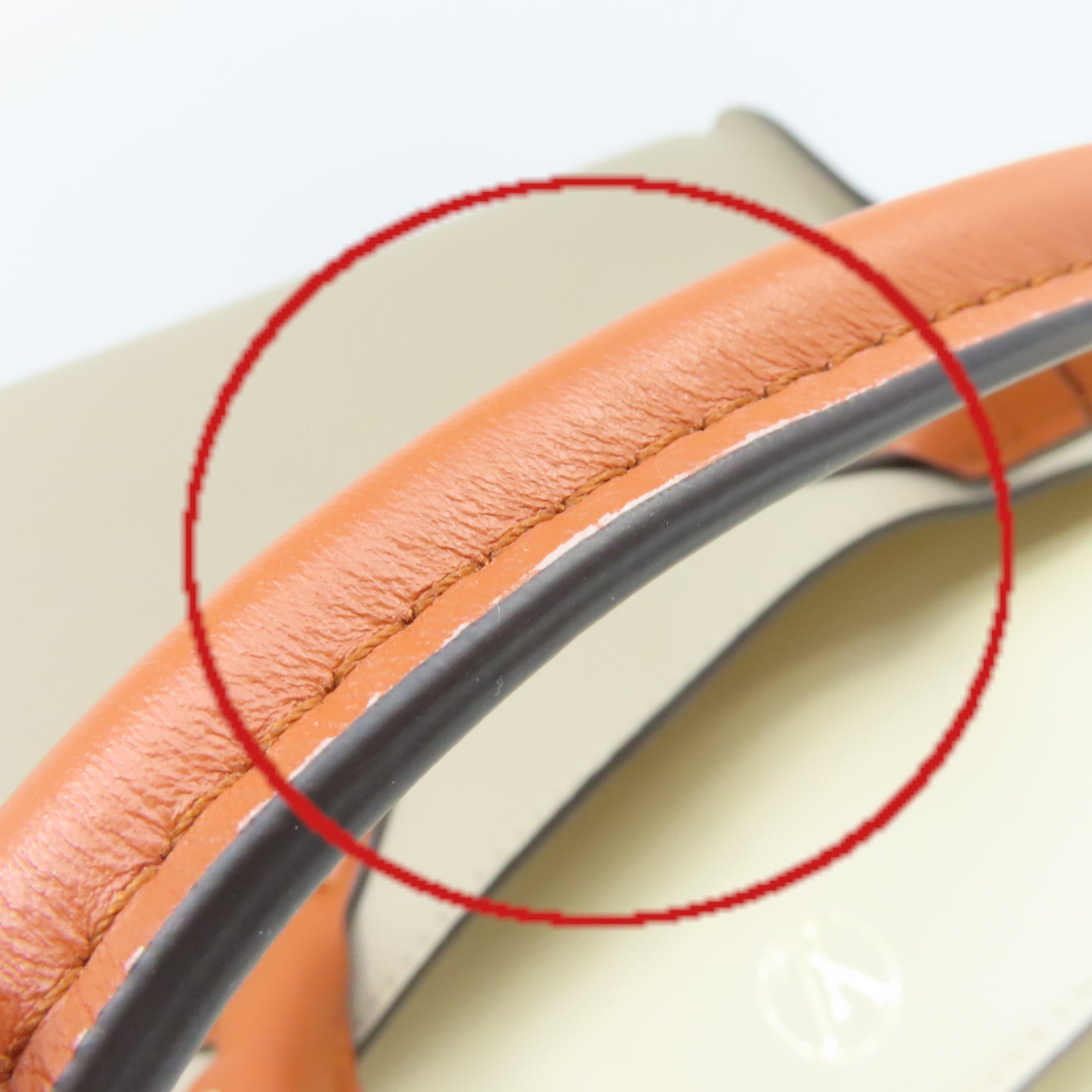 LOUIS VUITTON Monogram Tuffetage On My Side MM 2Way Shoulder Bag手挽肩背兩用袋杏色