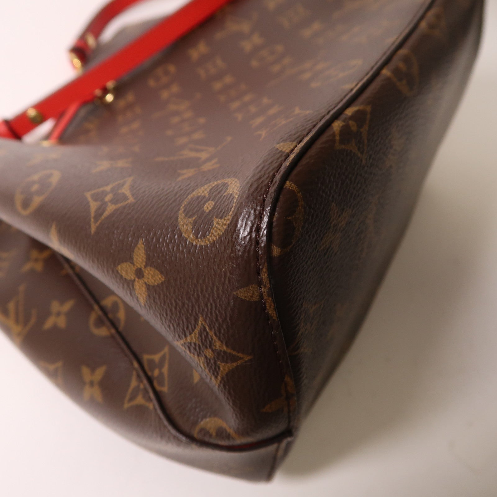 LOUIS VUITTON Monogram Neo Noe Bucket Bag金扣肩背袋