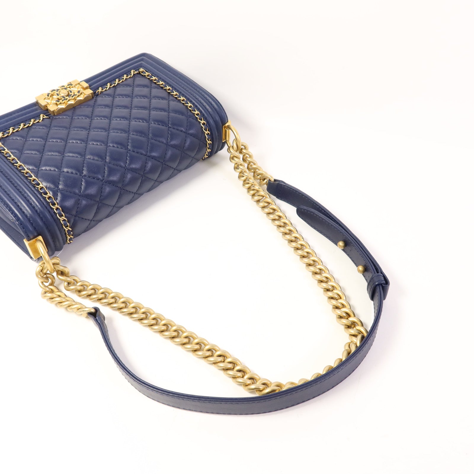 CHANEL 牛皮皮革Boy 25金扣鏈帶肩背袋