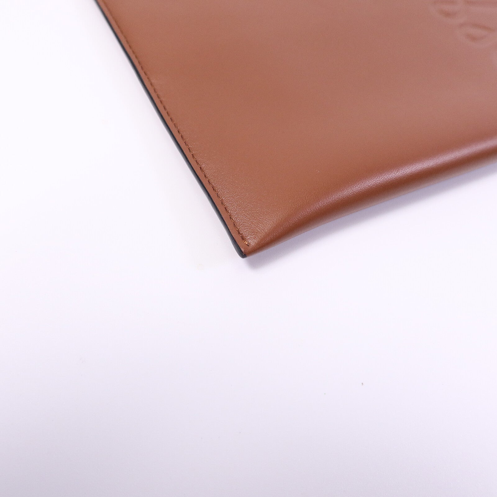 LOEWE 牛皮皮革Clutch Bag手拿包