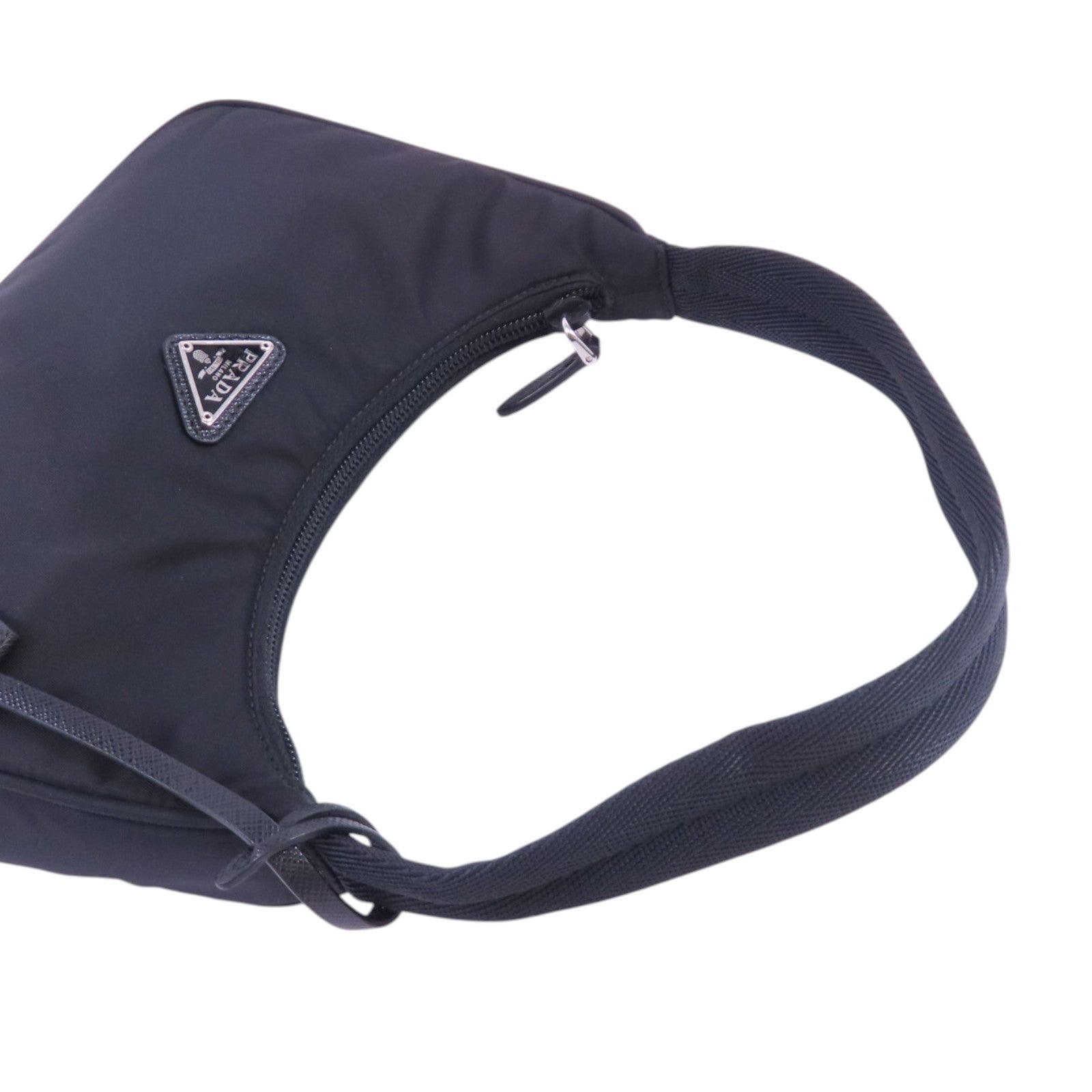 PRADA 尼龍HOBO Shoulder Bag銀扣肩背袋