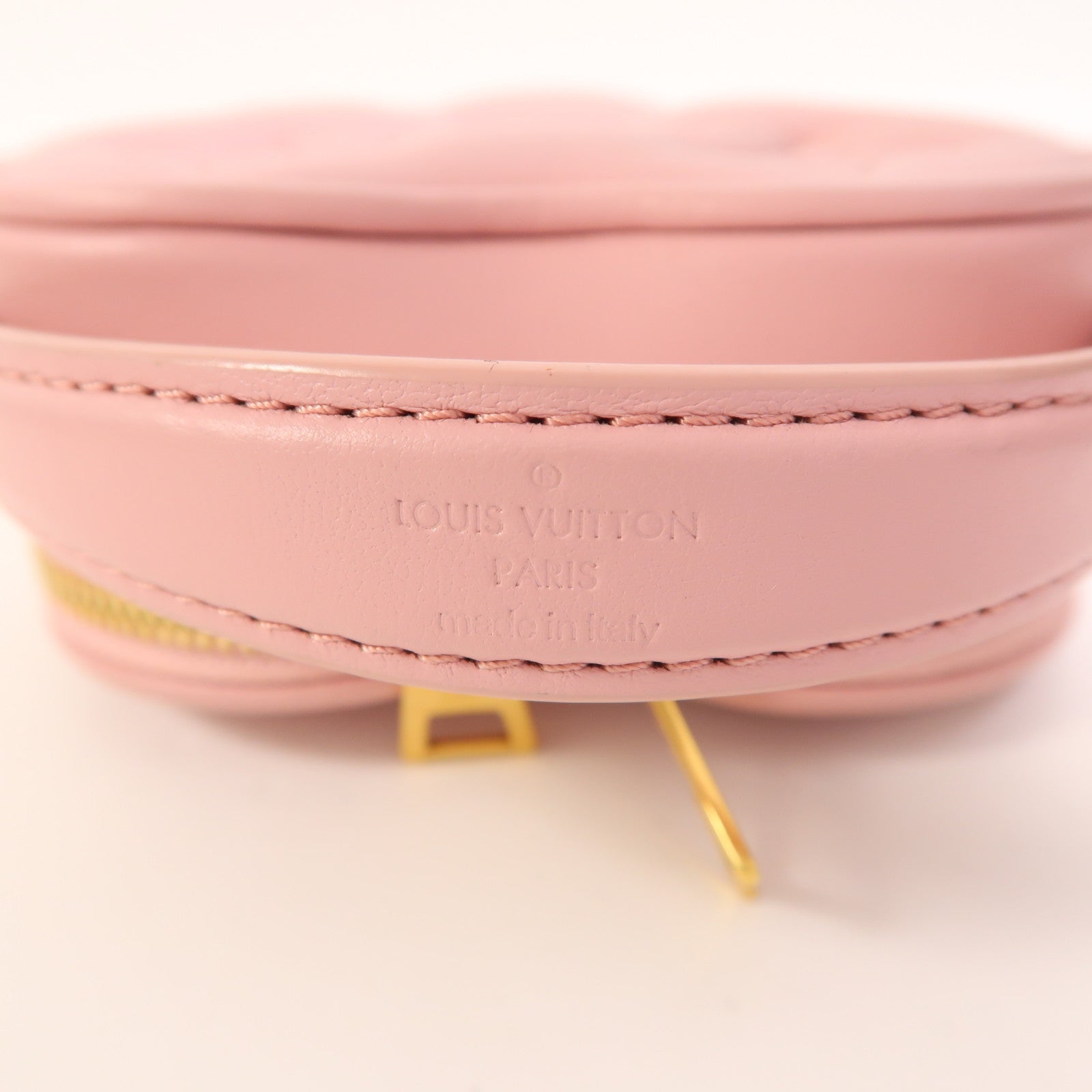 LOUIS VUITTON Bubblegram皮革Pop My Heart金扣鏈帶手挽肩背兩用袋