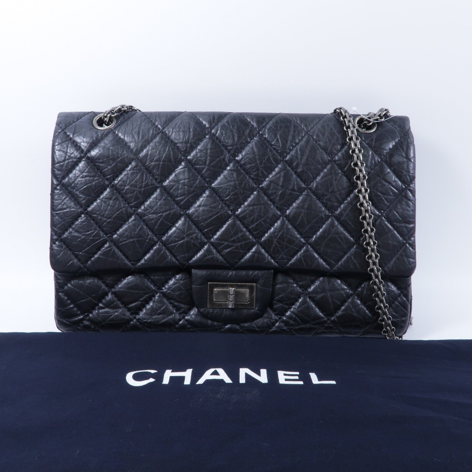 CHANEL 牛皮皮革2.55 Jumbo鏈帶肩背袋