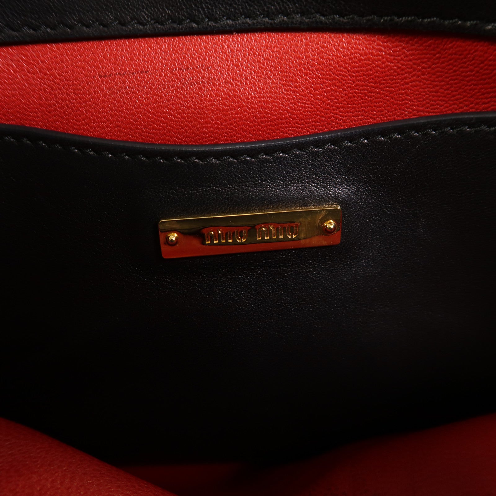 Miu Miu 羊皮皮革2 Way Shoulder金扣手挽肩背兩用袋