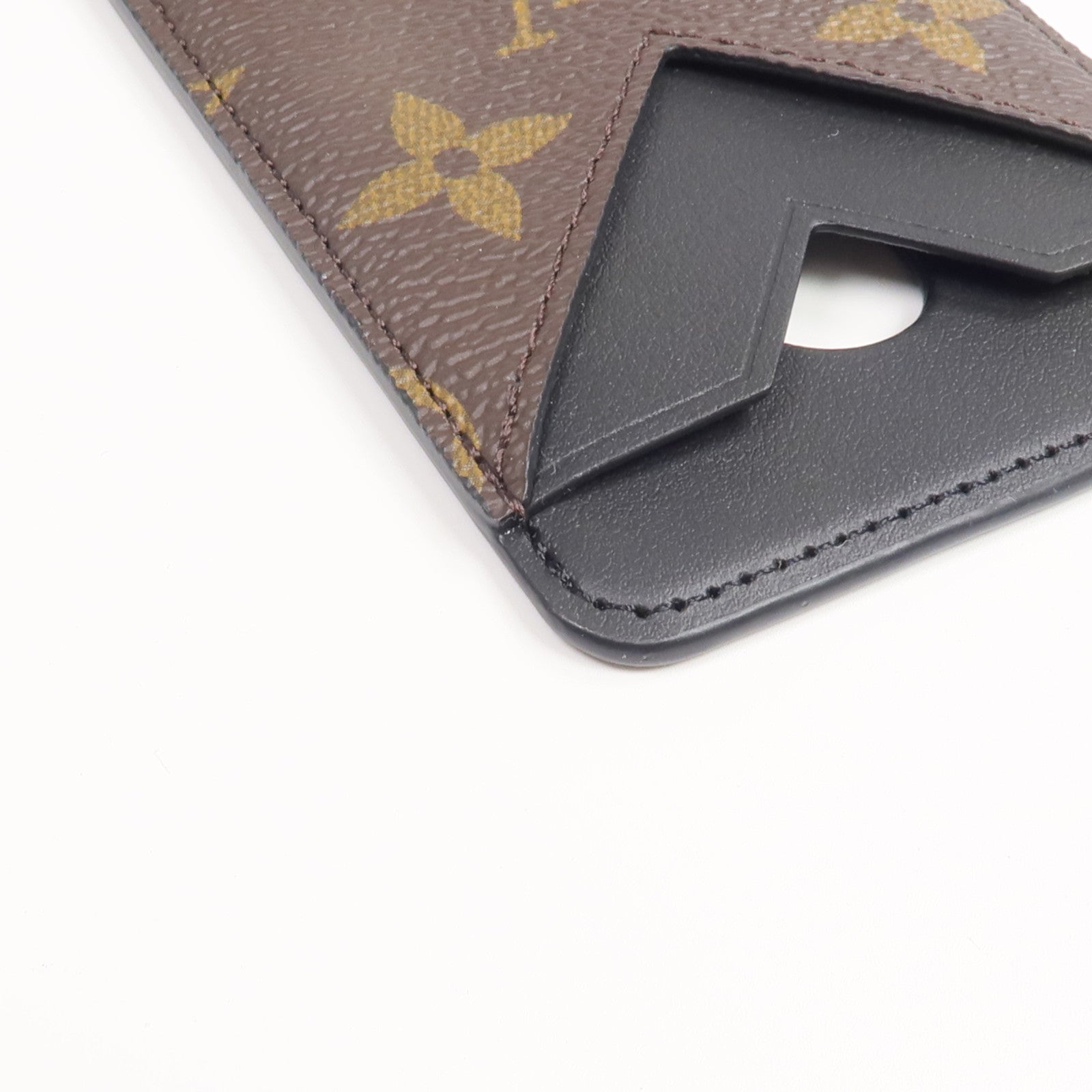 LOUIS VUITTON Monogram Macassar Magnetic Card Holder卡片套