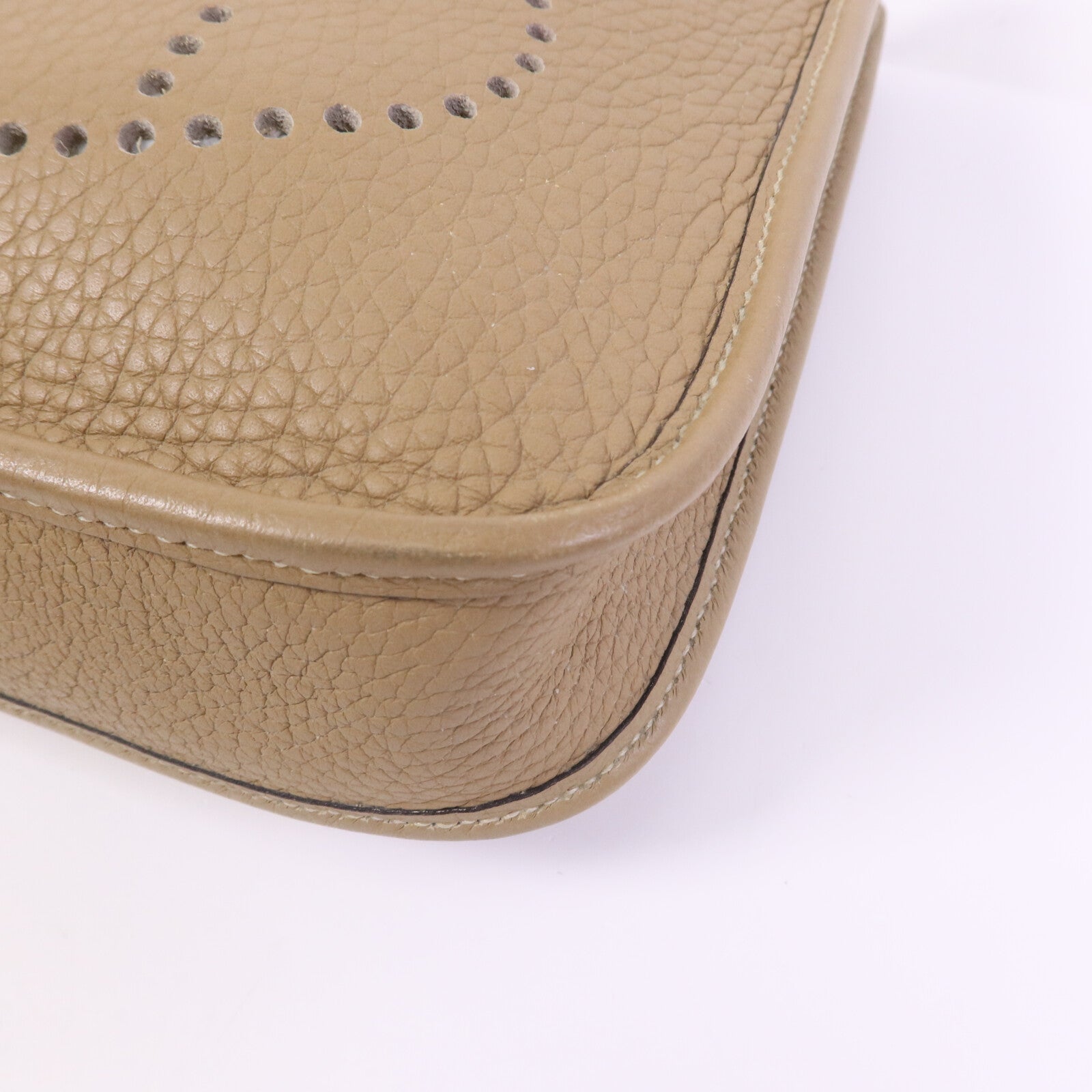 HERMES Clemence皮革Evelyne TPM銀扣肩背袋