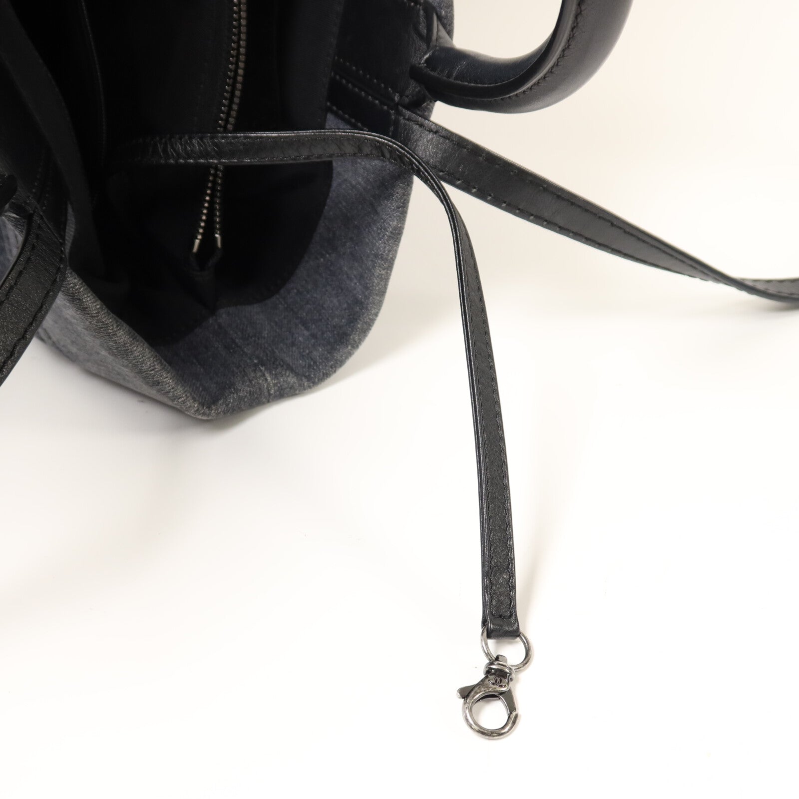 CHANEL 牛仔布2 way Shoulder銀扣手挽肩背兩用袋