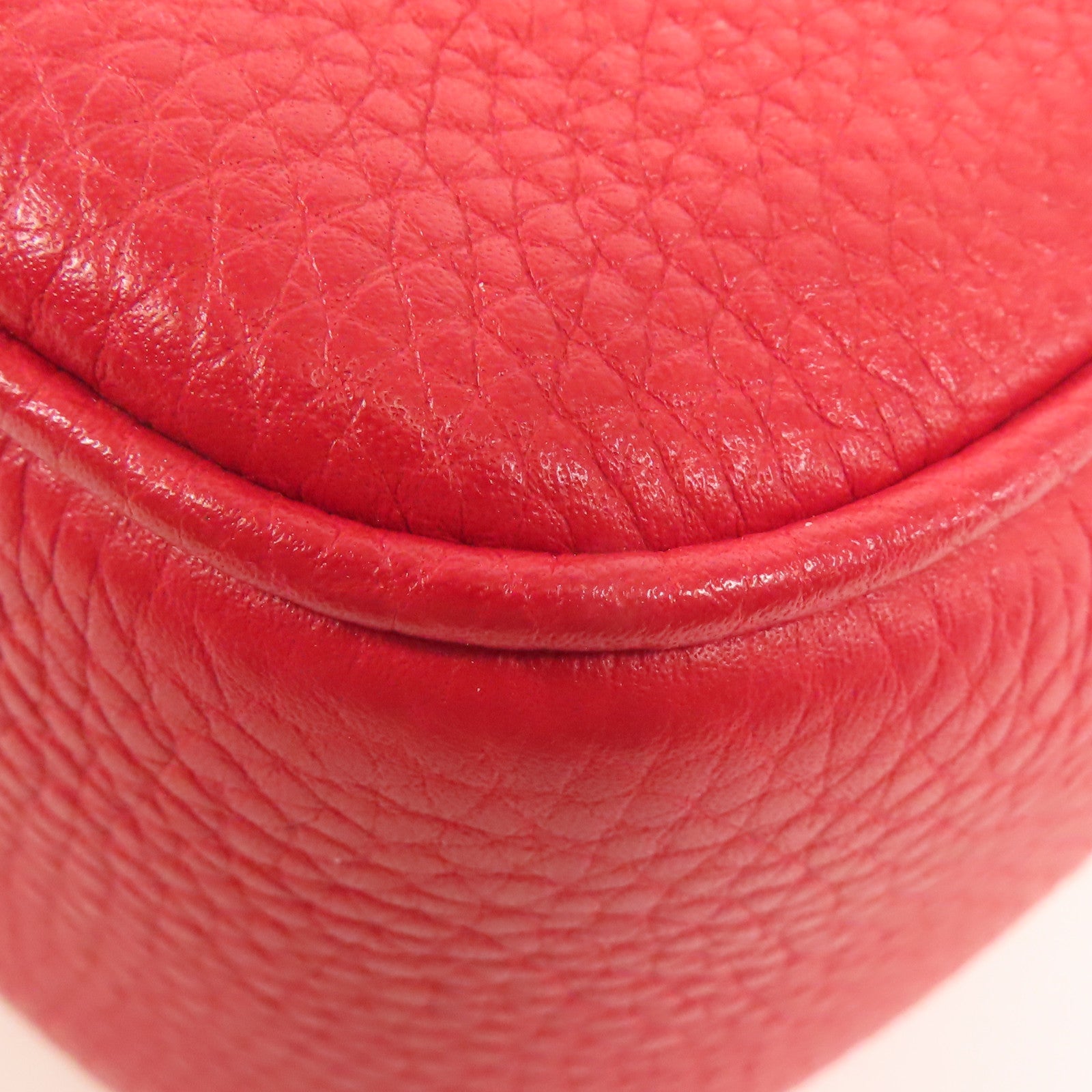 GUCCI 皮革Soho Disco Shoulder Bag金扣肩背袋