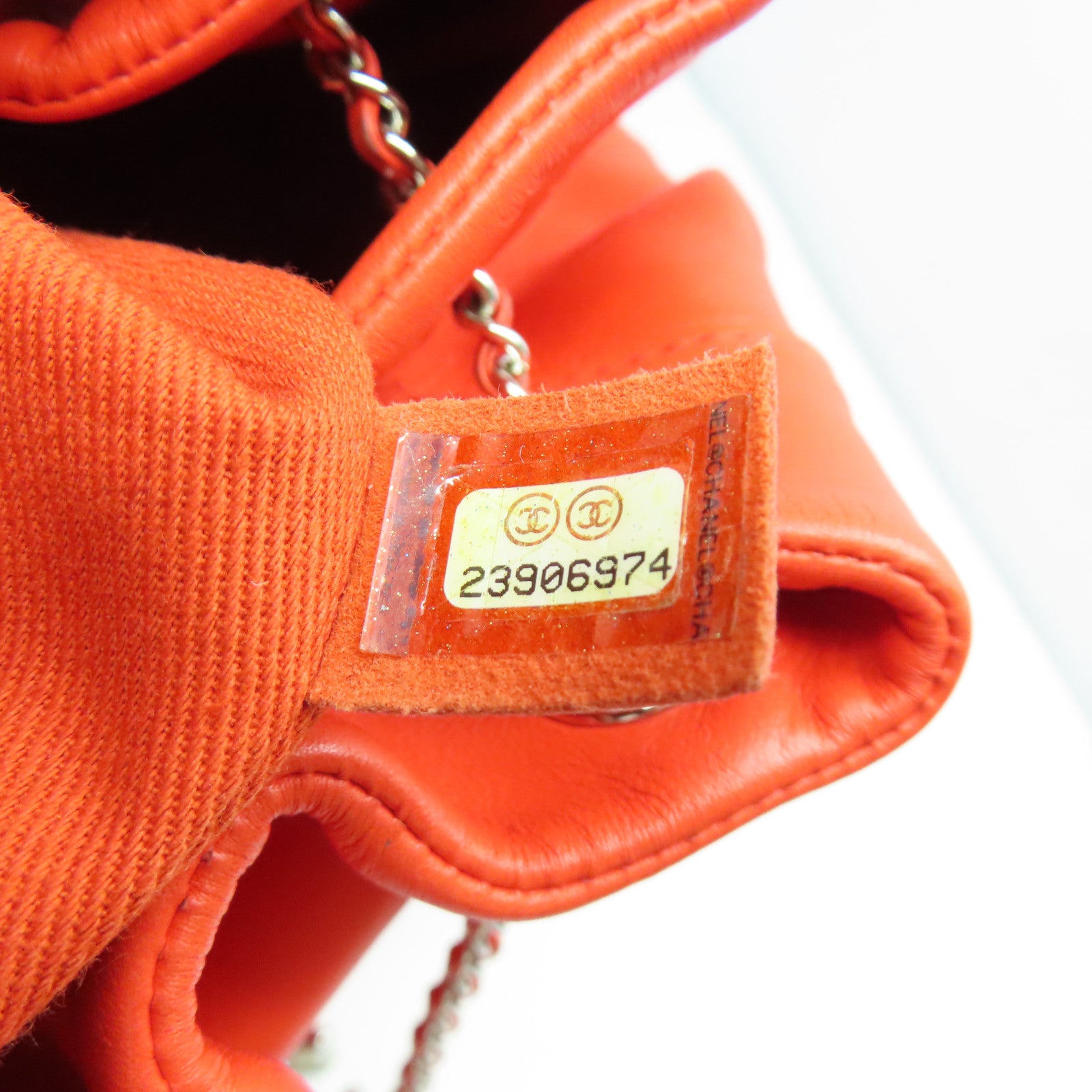 CHANEL **【清倉大減價】菱格牛皮皮革Backpack銀扣背包橙色