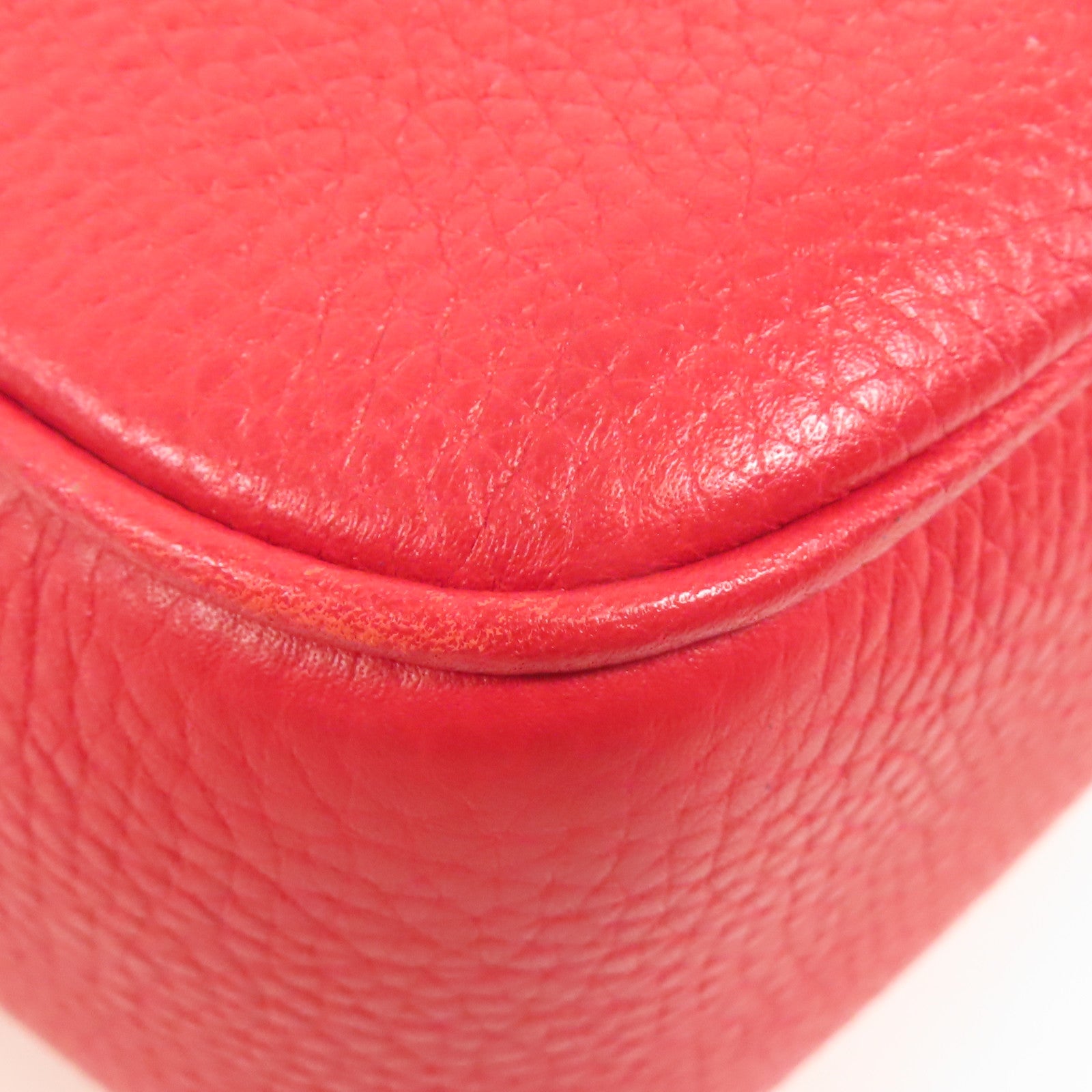 GUCCI 皮革Soho Disco Shoulder Bag金扣肩背袋