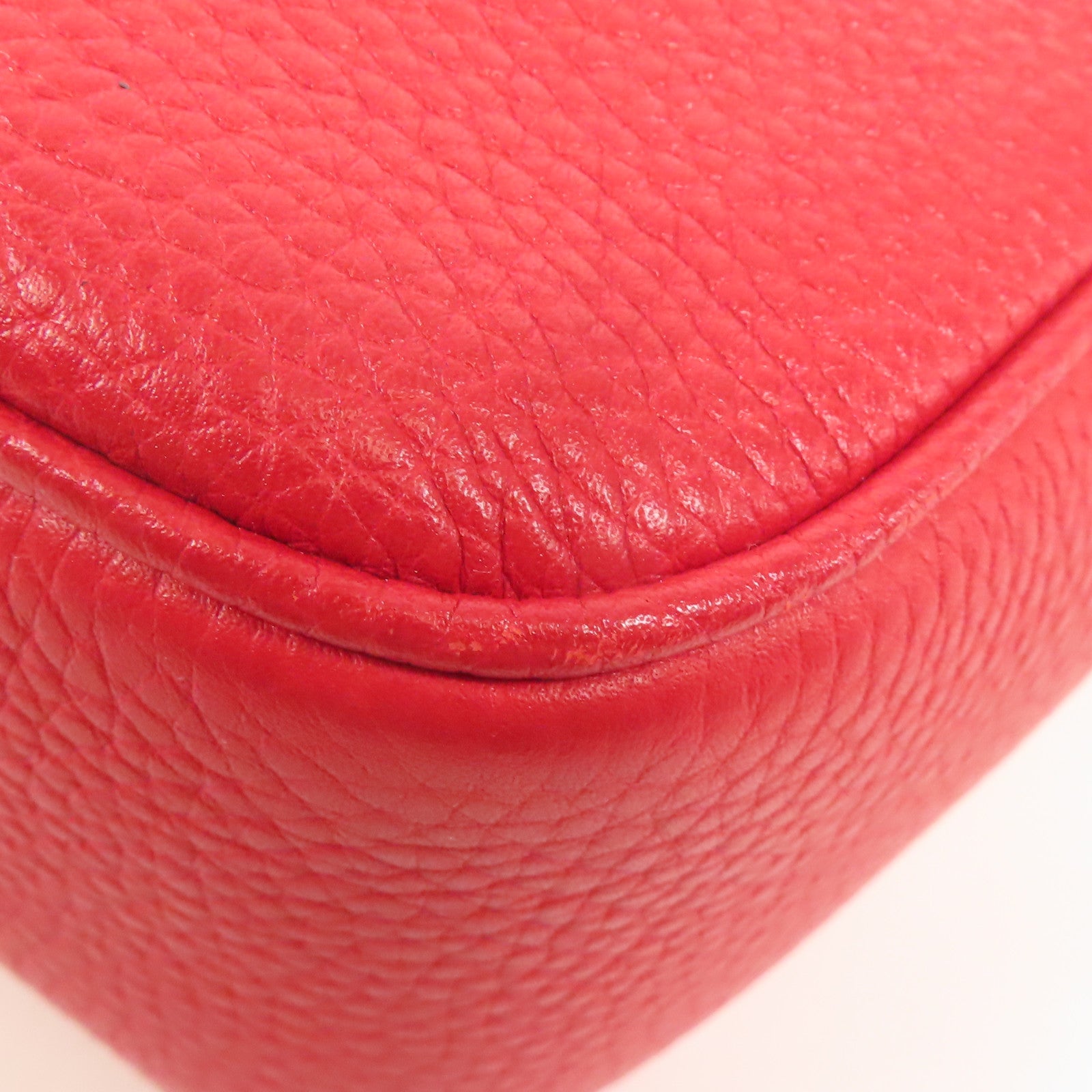 GUCCI 皮革Soho Disco Shoulder Bag金扣肩背袋