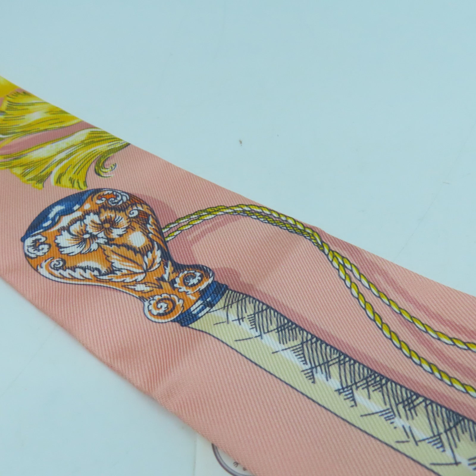 HERMES 【激減優惠】絲質Twilly絲巾粉紅色/黃色