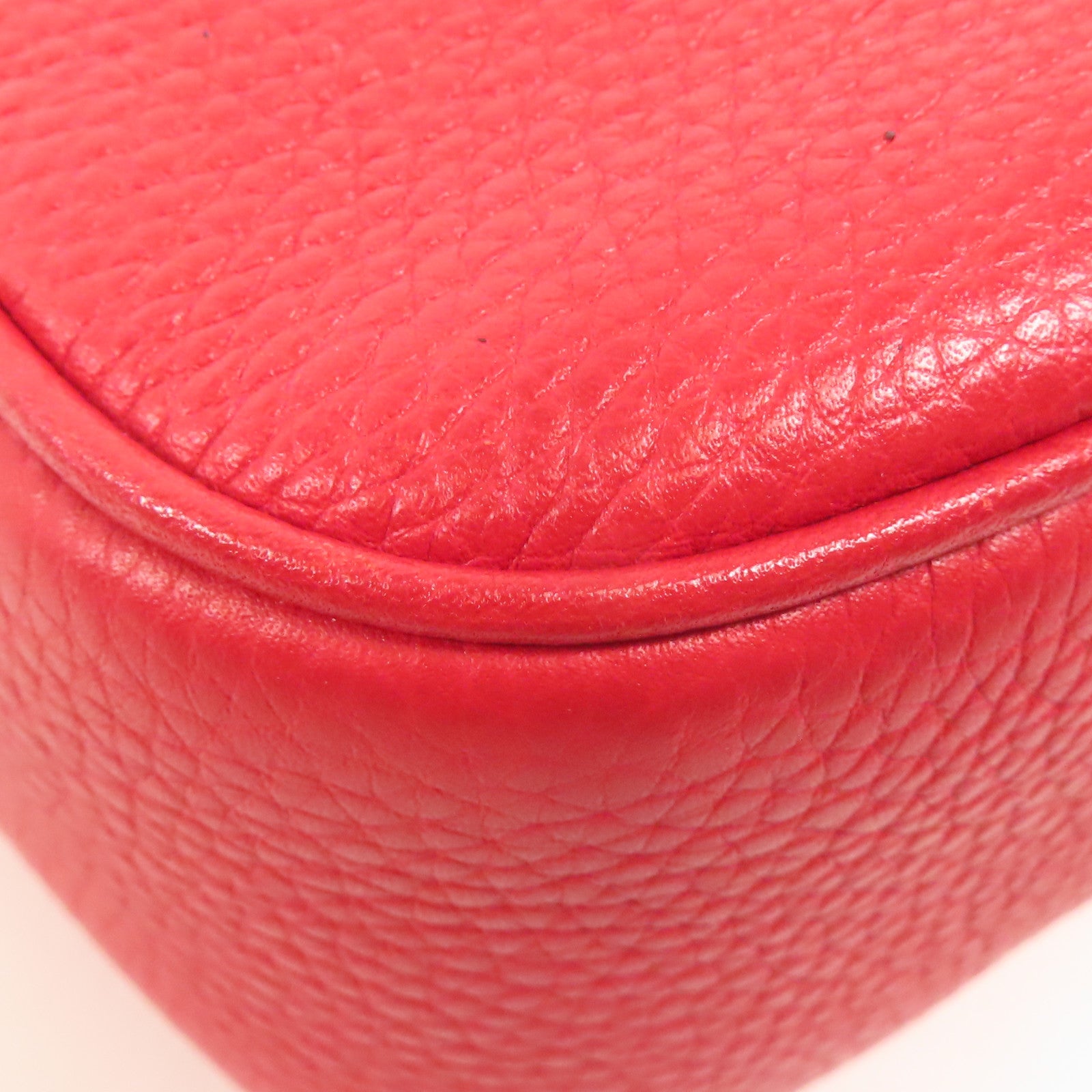 GUCCI 皮革Soho Disco Shoulder Bag金扣肩背袋