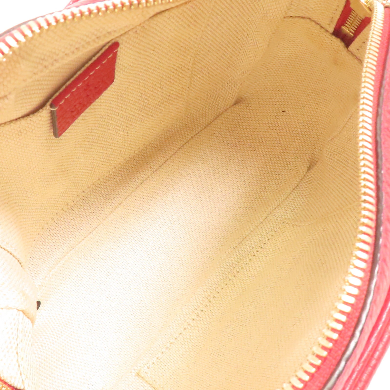 GUCCI 皮革Soho Disco Shoulder Bag金扣肩背袋