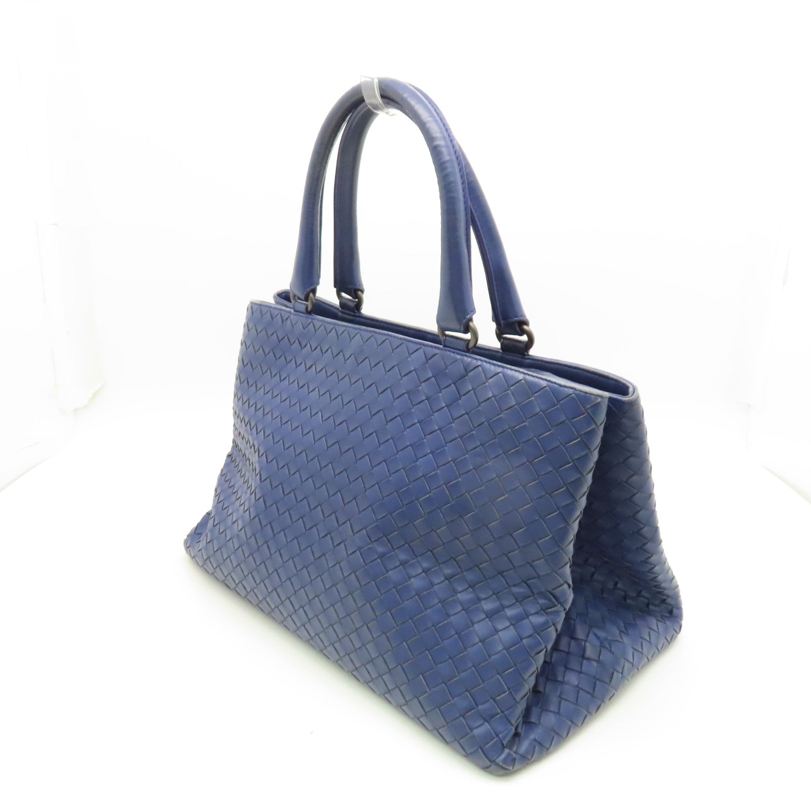 BOTTEGA VENETA Diamond Sheepskin Leather Hand Bag Blue