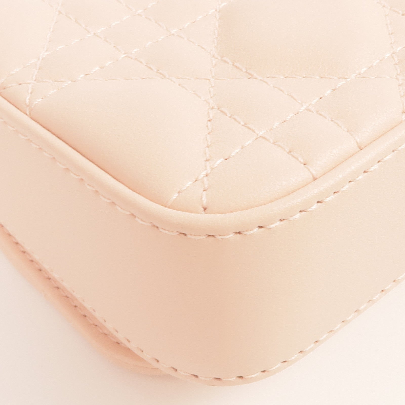 Dior 羊皮皮革Chain Shoulder金扣鏈帶肩背袋