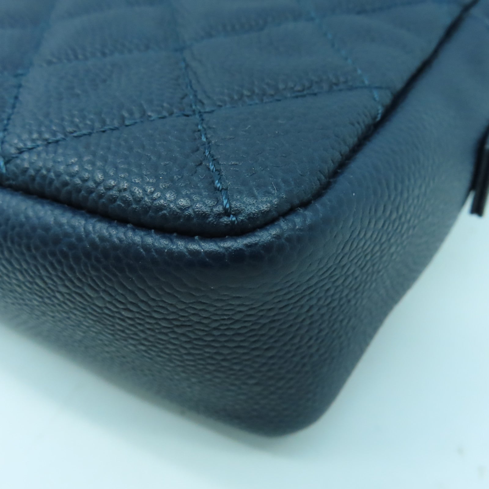 CHANEL 菱格牛皮皮革Chain Shoulder銀扣鏈帶肩背袋藍色