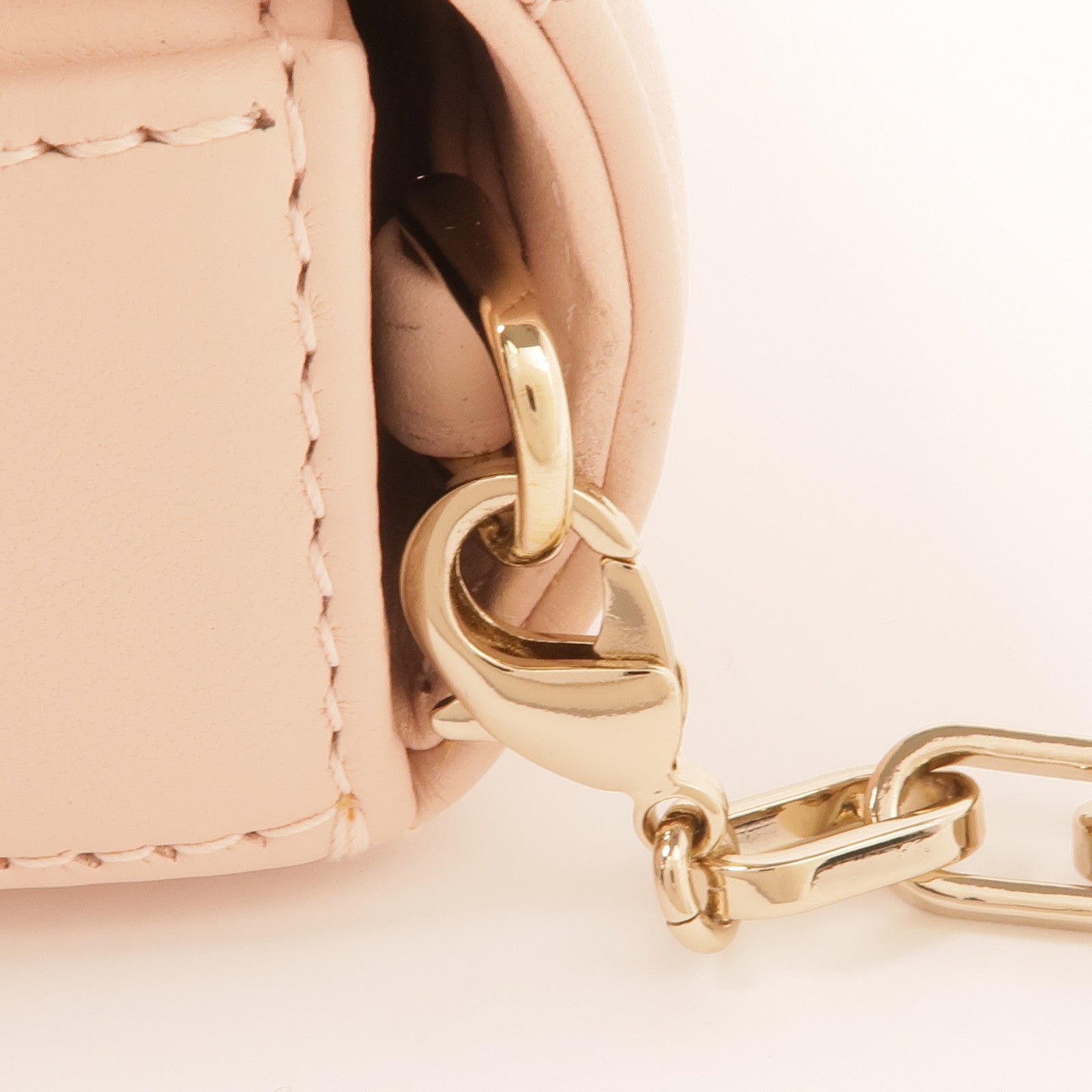 Dior 羊皮皮革Chain Shoulder金扣鏈帶肩背袋