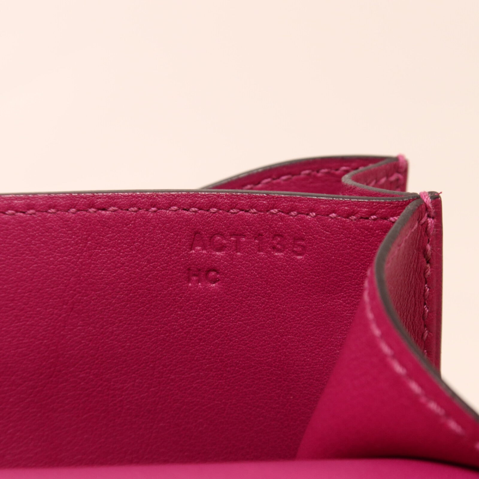 HERMES Swift皮革Constance Mini銀扣肩背袋Rose Pourpre