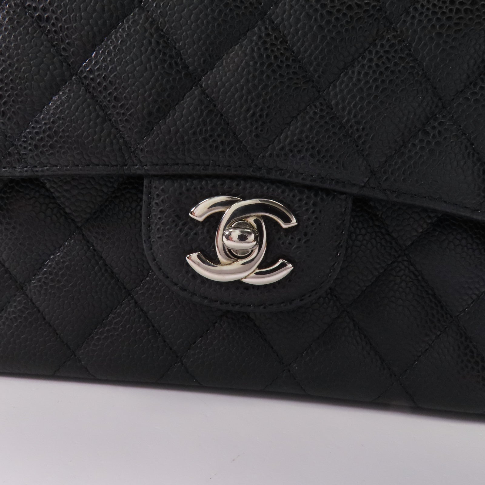 CHANEL 牛皮皮革Classic 23銀扣鏈帶肩背袋