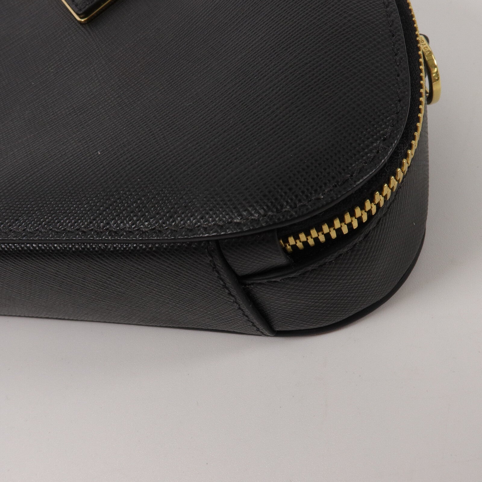 PRADA 牛皮皮革Odette Convertible Belt Bag腰包