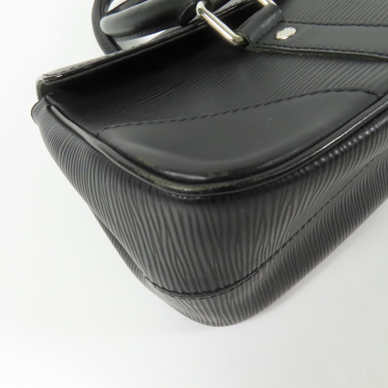 LOUIS VUITTON Epi Segur PM銀扣手挽袋