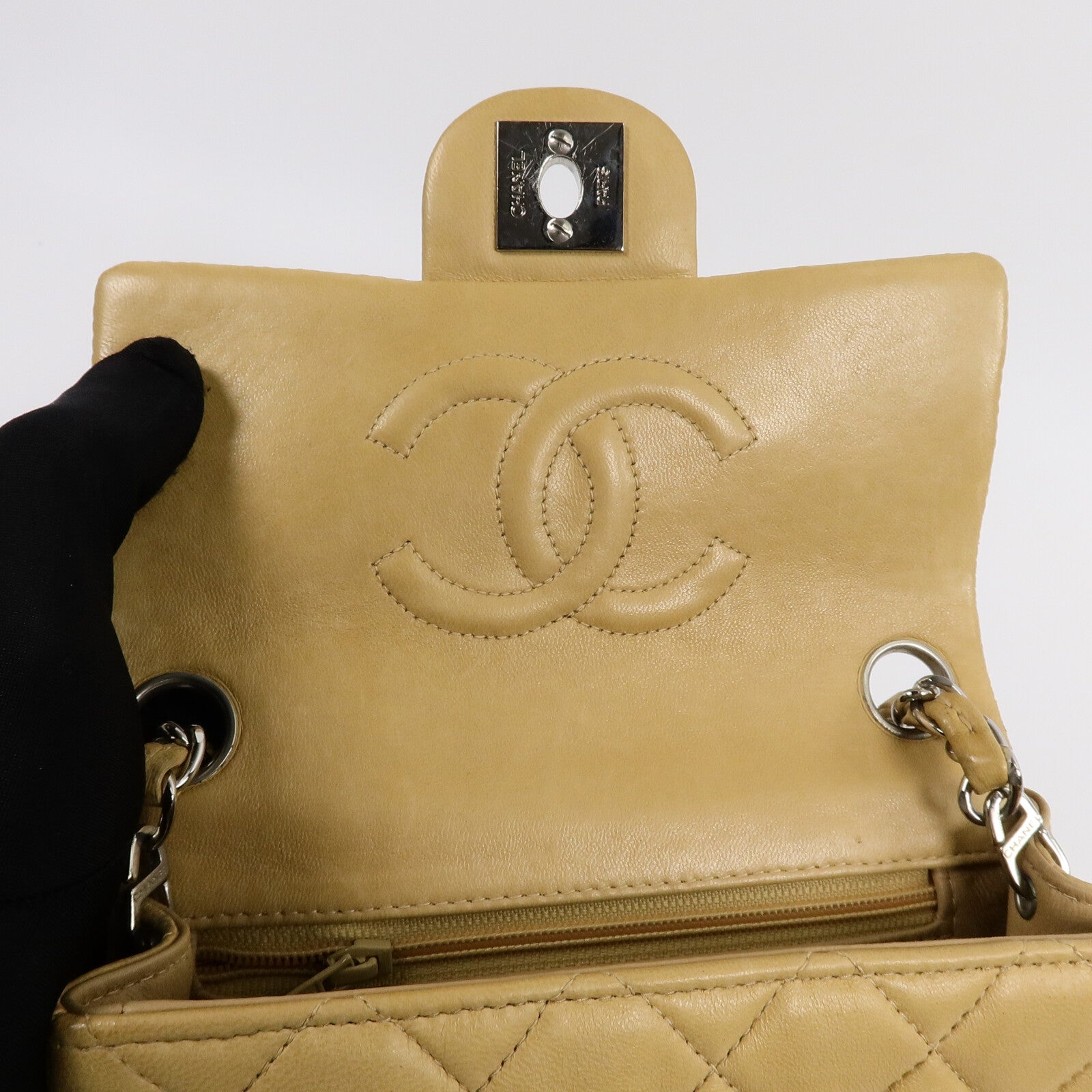 CHANEL 羊皮皮革Mini Classic 17鏈帶肩背袋