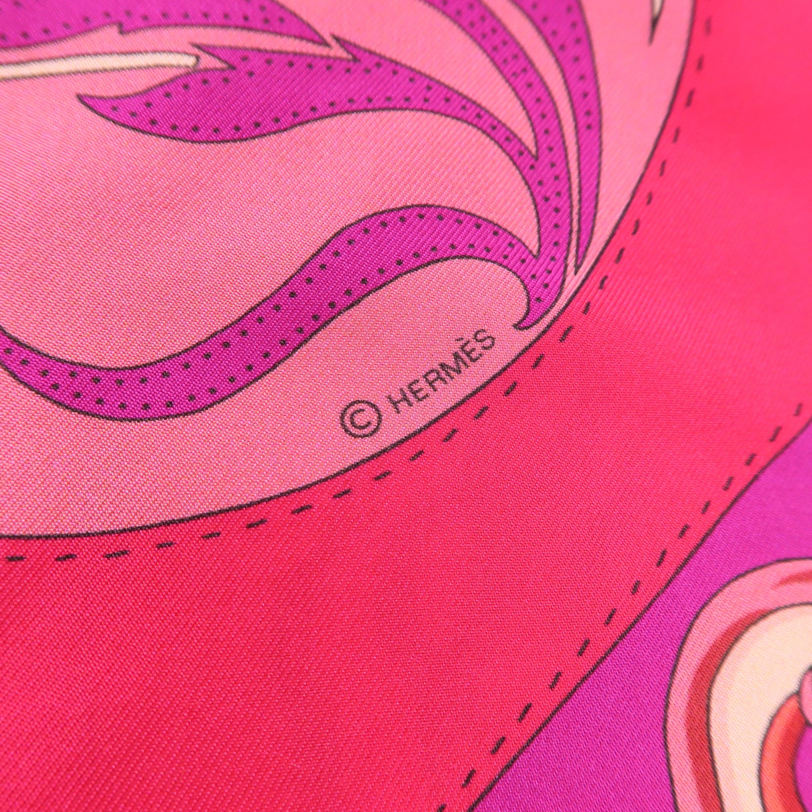 HERMES 絲質Maxi Twilly絲巾